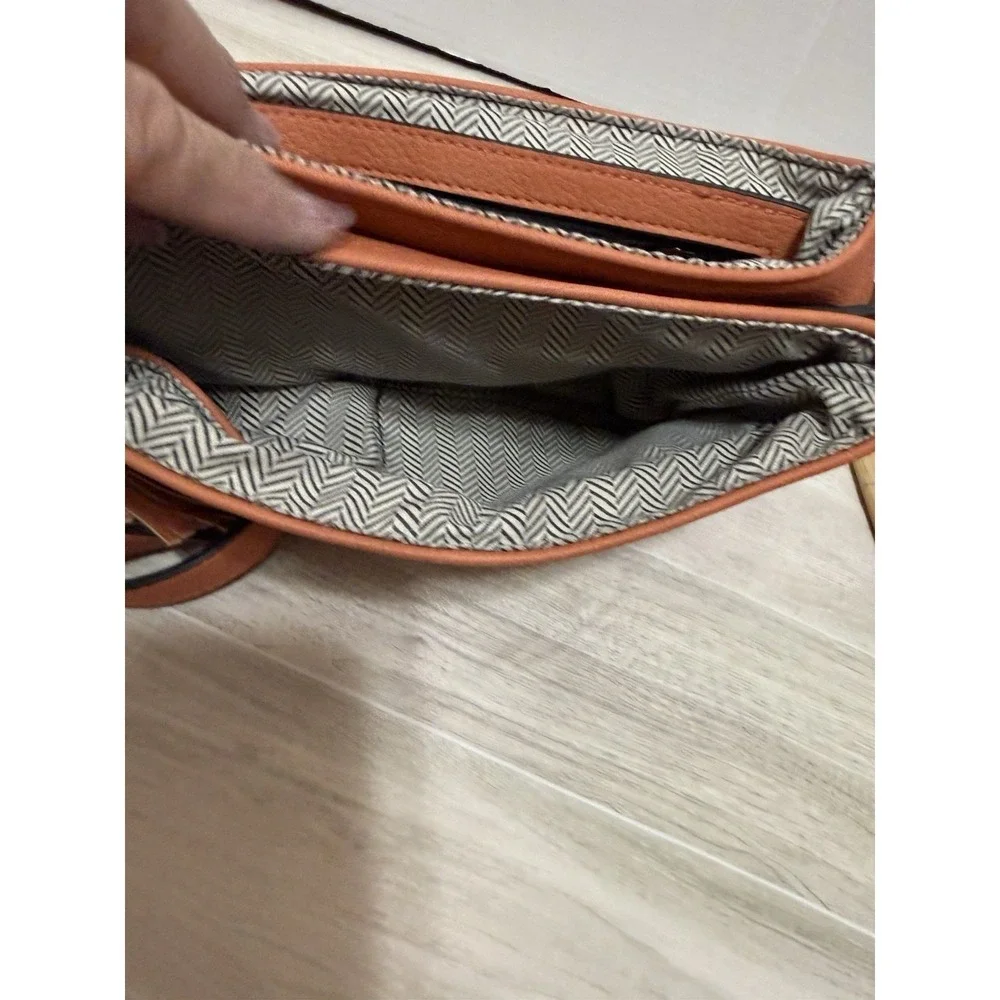 Jen & Co Sloane‎ Flapover Crossbody with Tassel